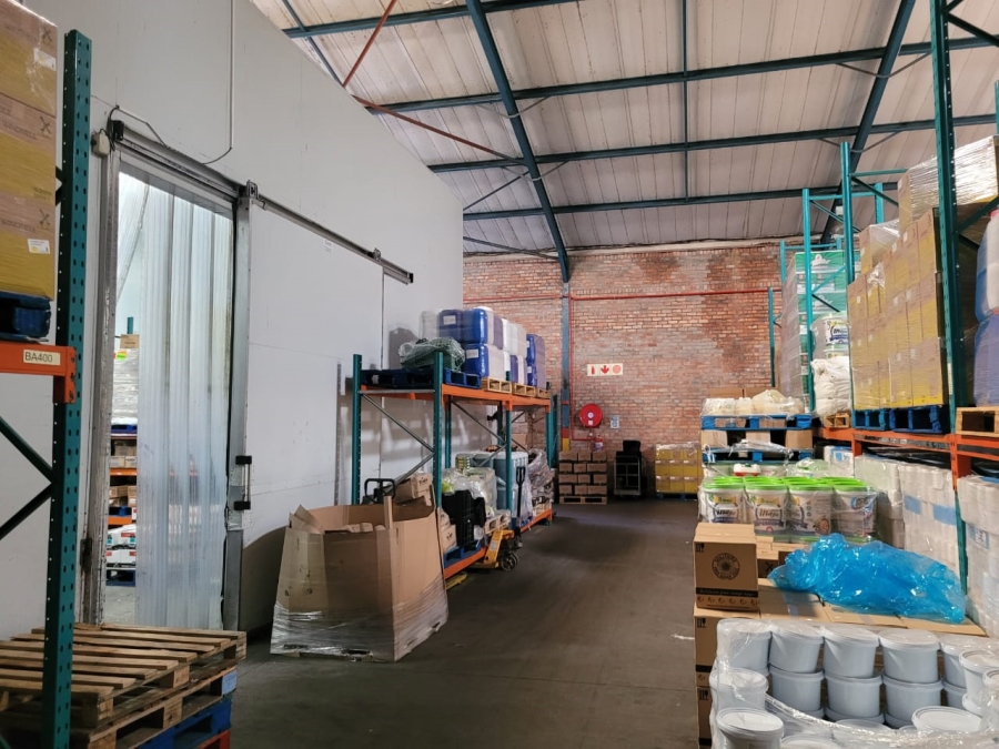 To Let commercial Property for Rent in Killarney Gardens Western Cape